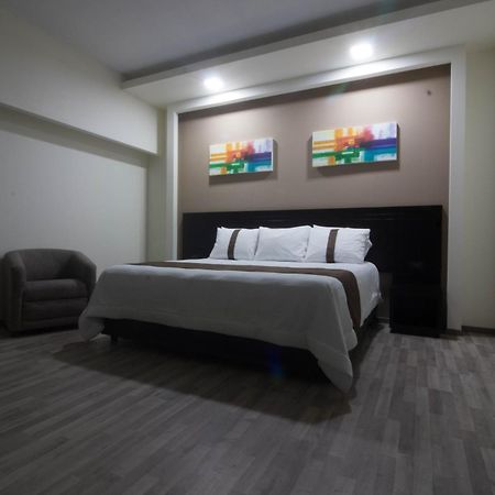 Smart Hotel Монтеррей Экстерьер фото